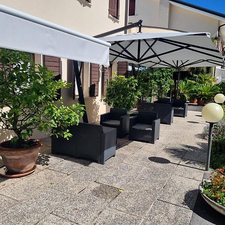 Hotel Piroga Padova Selvazzano Dentro Extérieur photo