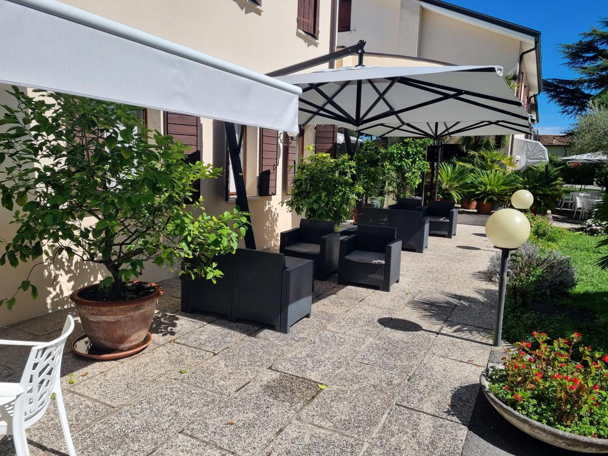 Hotel Piroga Padova Selvazzano Dentro Extérieur photo