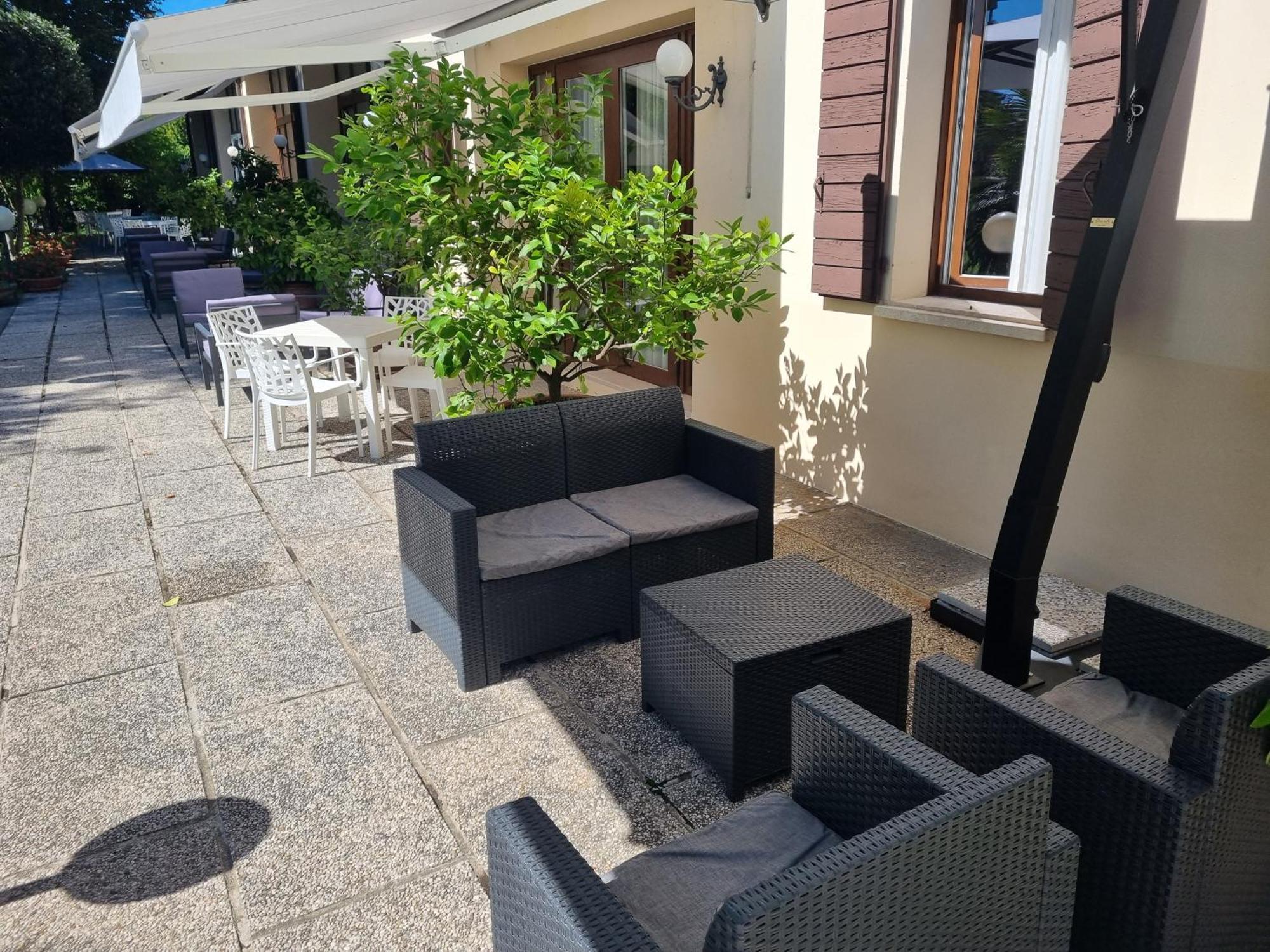 Hotel Piroga Padova Selvazzano Dentro Extérieur photo