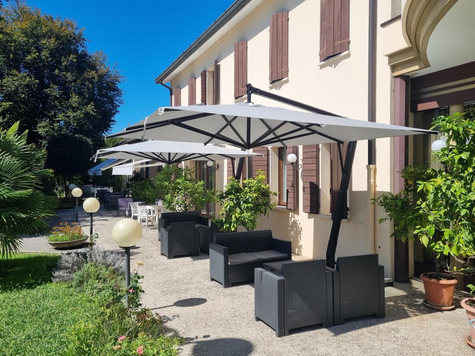 Hotel Piroga Padova Selvazzano Dentro Extérieur photo